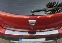 Dacia Sandero 2007–2013 Bakre stötfångarskydd Carmos V1 (rostfritt stål) foto 1