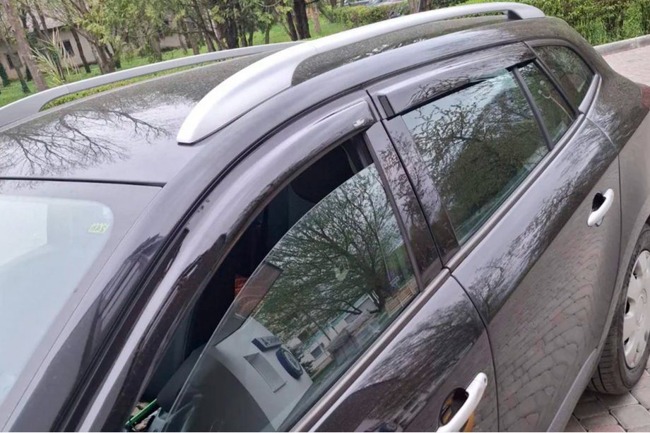 Renault Megane III 2009–2016 Vindavvisare SW (4 st, HIC) Image