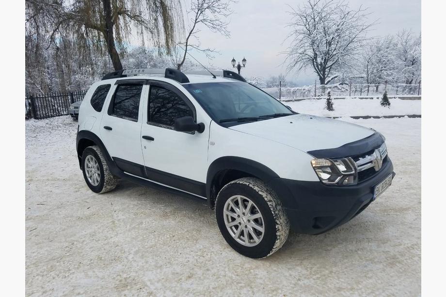 Renault Duster 2008–2017 Kromlister för rutor Black Chrome (4 st, rostfritt) Foto 6