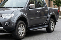 Fiat Fullback 2016– Sidosteg Allmond Black (2 st, aluminium) foto 1