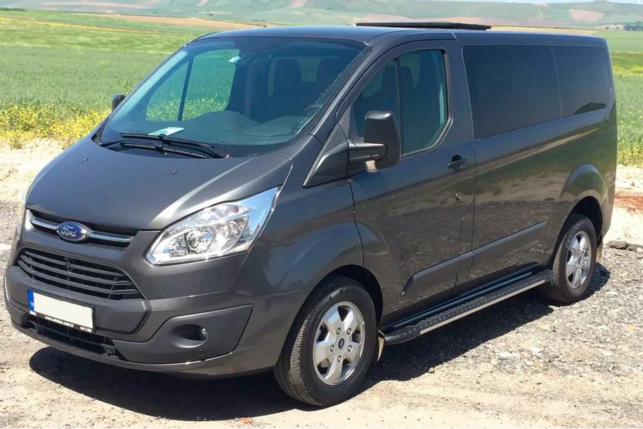 Ford Custom 2013–2022 Sidosteg Bosphorus Grey (2 st, aluminium) Lång hjulbas Foto 6