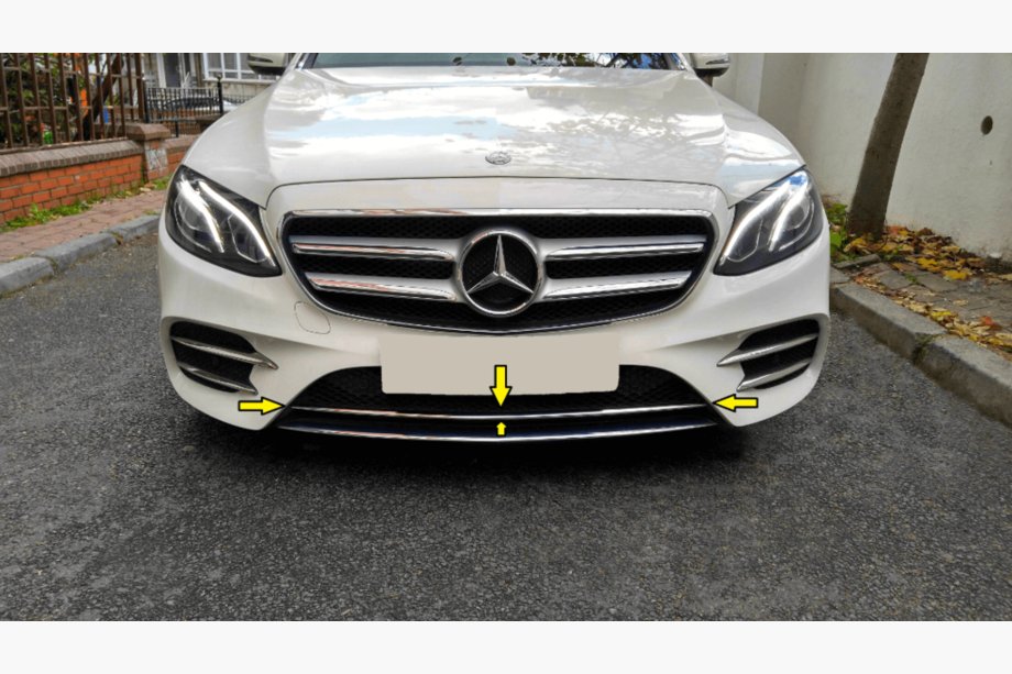 Mercedes E-klass W213 2016–2023 Kromlist till främre stötfångare 2016-2019 (rostfritt) Image