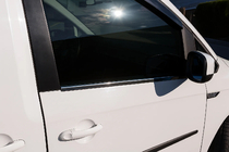 Volkswagen Caddy 2015–2020 Fönsterlist svart krom (2 st, rostfritt) foto 1