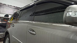 Mercedes GL class X164 2006–2012 Nedre fönsterlister (6 st, rostfritt stål) foto 8