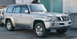 Nissan Patrol Y61 1997–2011 Safari bodykit-sats foto 1
