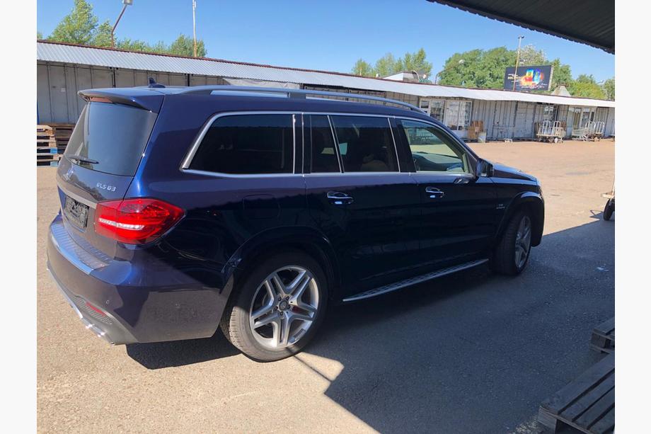 Mercedes GL/GLS-klass X166 2012–2019 AMG V1 karosserikit med komplett stötfångare (GLS63) Foto 5