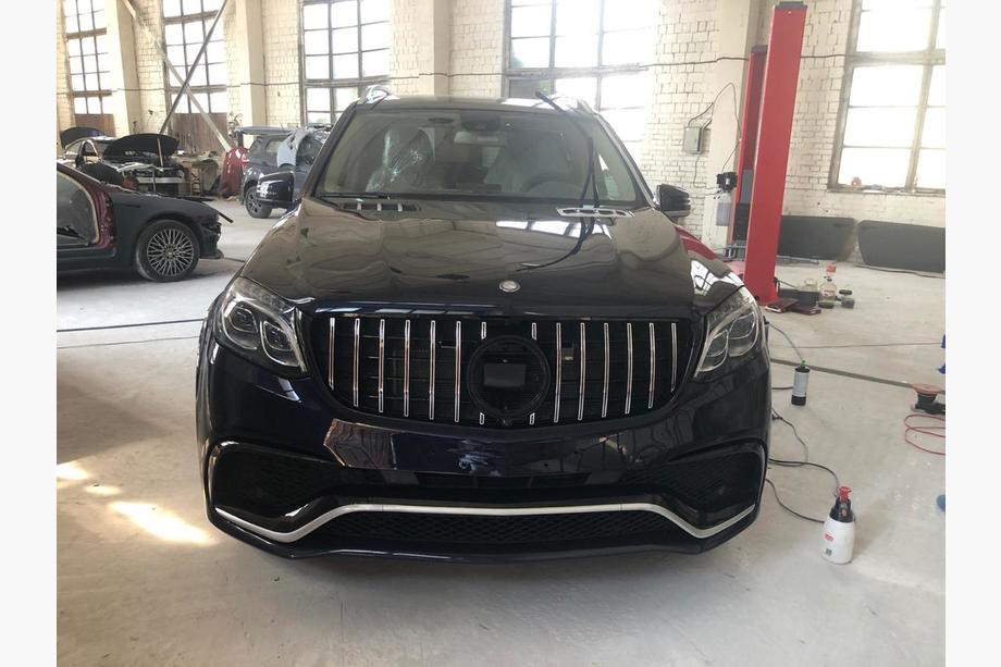 Mercedes GL/GLS-klass X166 2012–2019 AMG V1 karosserikit med komplett stötfångare (GLS63) Foto 7