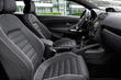 Test av tredörrars halvkombin Volkswagen Scirocco foto 6