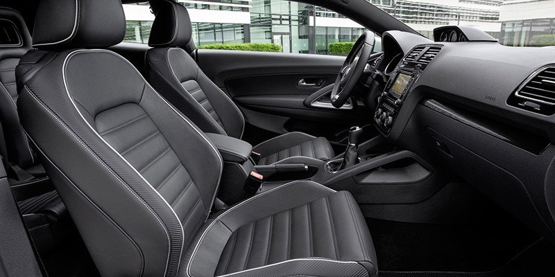 Test av tredörrars halvkombin Volkswagen Scirocco
