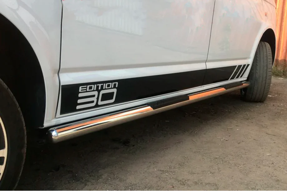 Volkswagen T6 2015–2024 Sidorör (2 st, rostfritt stål) Image