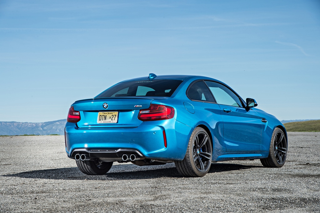 Test av laddade coupén BMW M2