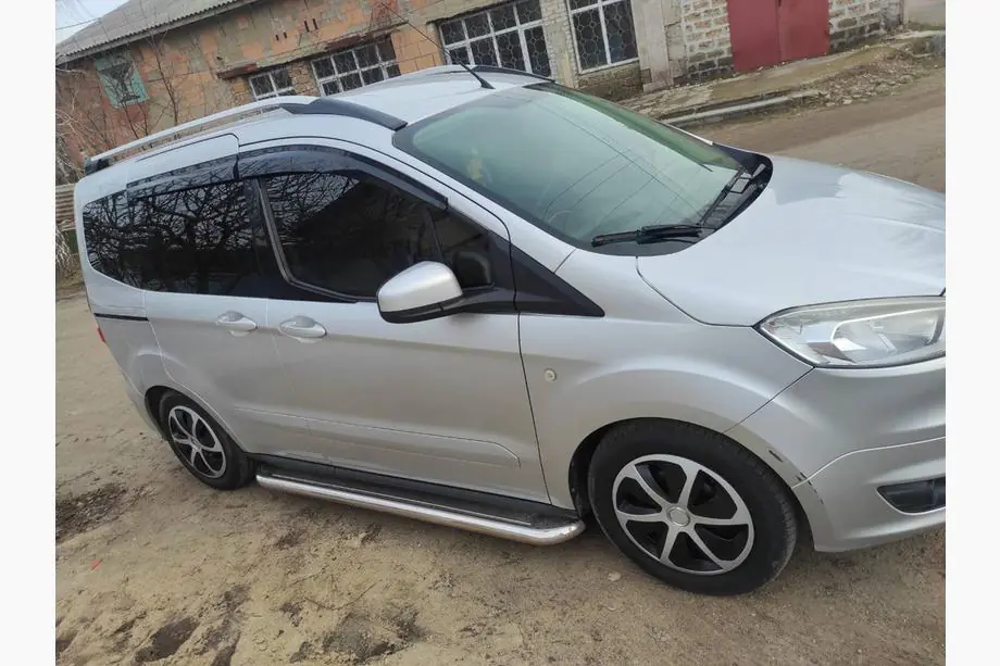 Ford Courier 2014–2023 Sidosteg Premium (2 st, rostfritt) Image