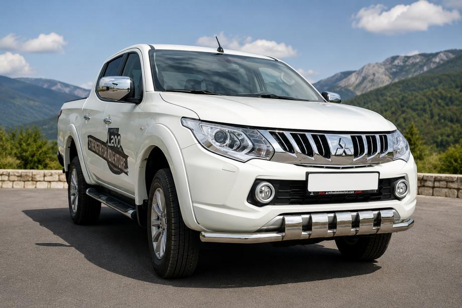 Mitsubishi L200 2015–2024 Främre frontbåge ST015 (rostfritt) Image