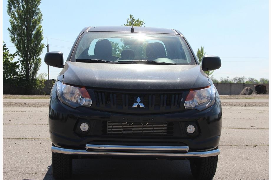 Mitsubishi L200 2015–2024 Främre frontbåge ST014 (rostfritt) Image