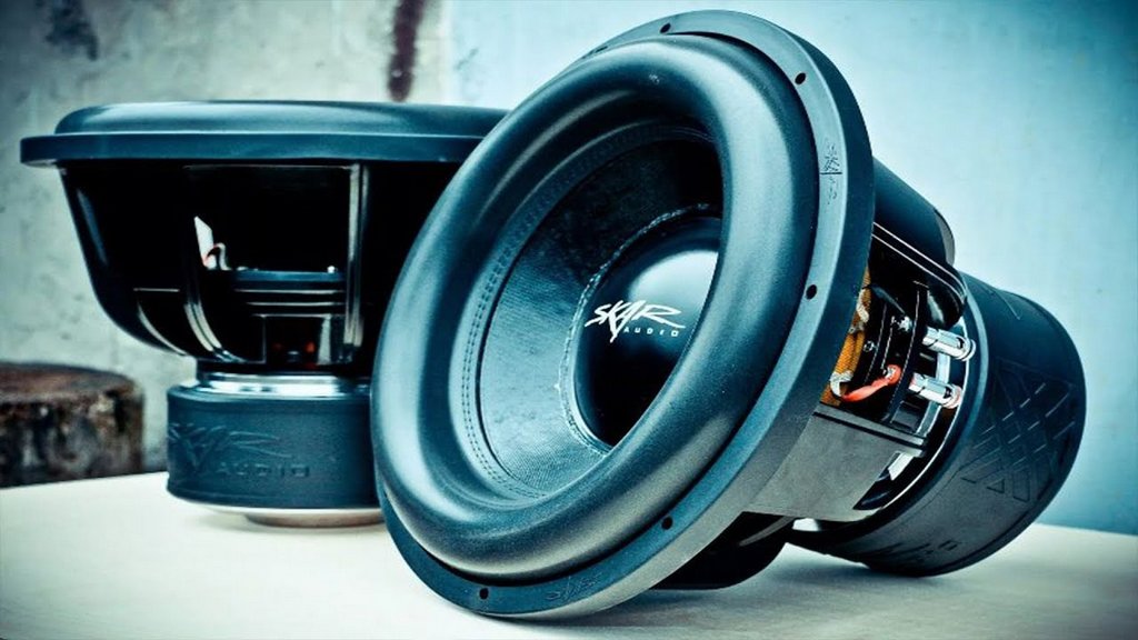 Bilstereo: välj med kunskap