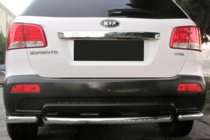 Kia Sorento II XM 2009–2014 Bakre hörnbågar med mittdel AK007-3 (2 st, rostfritt) foto 1