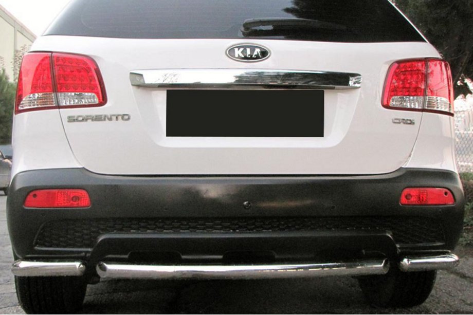 Kia Sorento II XM 2009–2014 Bakre hörnbågar med mittdel AK007-3 (2 st, rostfritt) Image