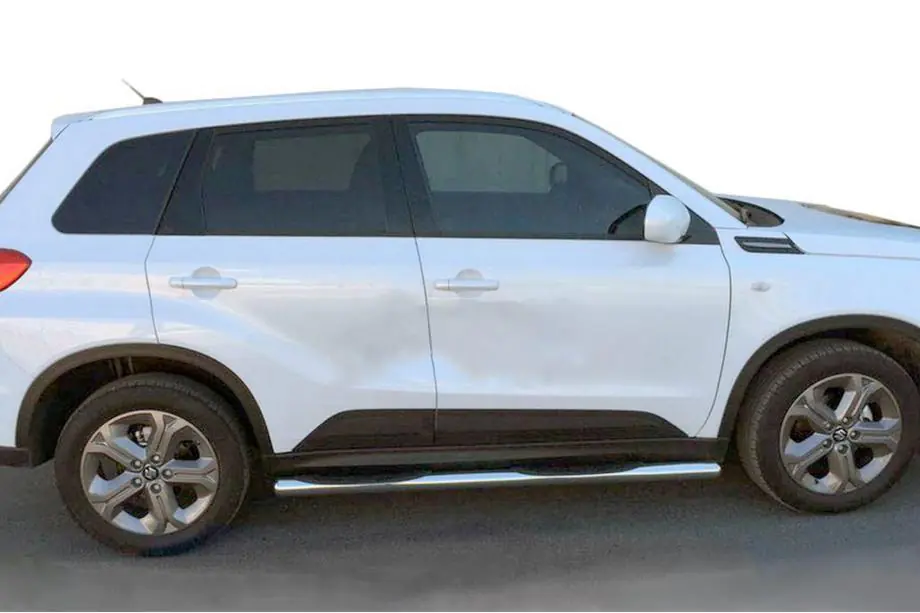 Suzuki Vitara 2015– Sidorör (2 st, rostfritt stål) Image