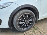 Renault Megane III 2009–2016 Hjulhuslister (8 st, svarta) Kombi (SW), metall foto 2