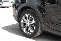Renault Megane III 2009–2016 Hjulhuslister (8 st, svarta) Kombi (SW), metall foto 8