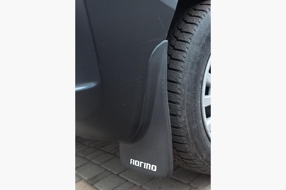 Fiat Fiorino/Qubo 2008–2024 Premium stänkskydd (Turkiet) Fram Image