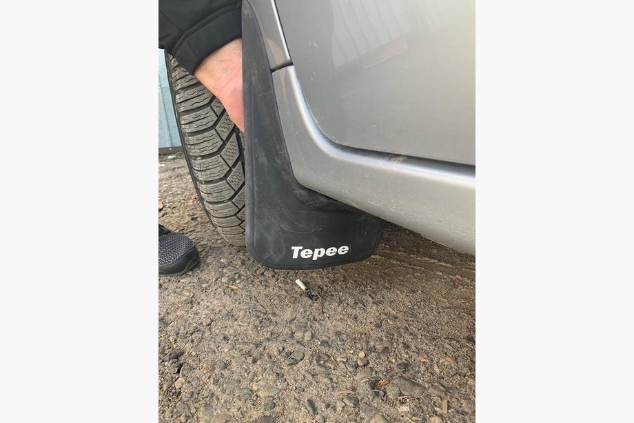 Peugeot Partner Tepee 2008–2018 Stänkskydd Premium (Tepee, Turkiet) Foto 5