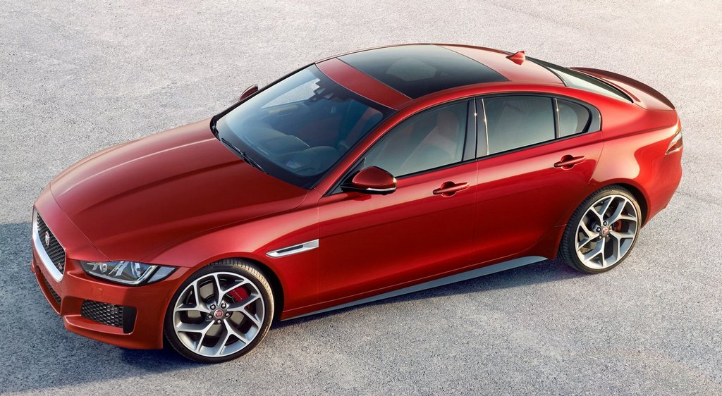 Test av Jaguar XE sedan