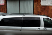 Mercedes Vito/V-klass W447 2014– Svarta takrails CAN Original design (metallfötter) Lång hjulbas (EXTRALONG) foto 4