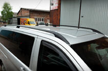 Mercedes Vito/V-klass W447 2014– Svarta takrails CAN Original design (metallfötter) Lång hjulbas (EXTRALONG) foto 1