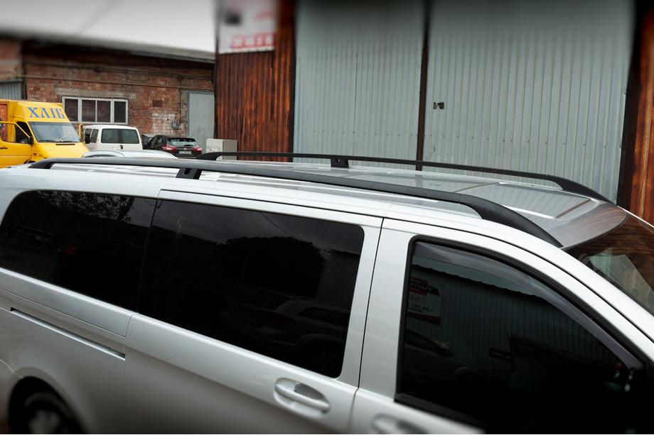 Mercedes Vito/V-klass W447 2014– Svarta takrails CAN Original design (metallfötter) Kort hjulbas (SHORT) Foto 3