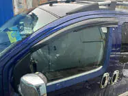 Fiat Fiorino/Qubo 2008–2024 Vindavvisare för sidorutor (2 st, Sunplex Sport) foto 3