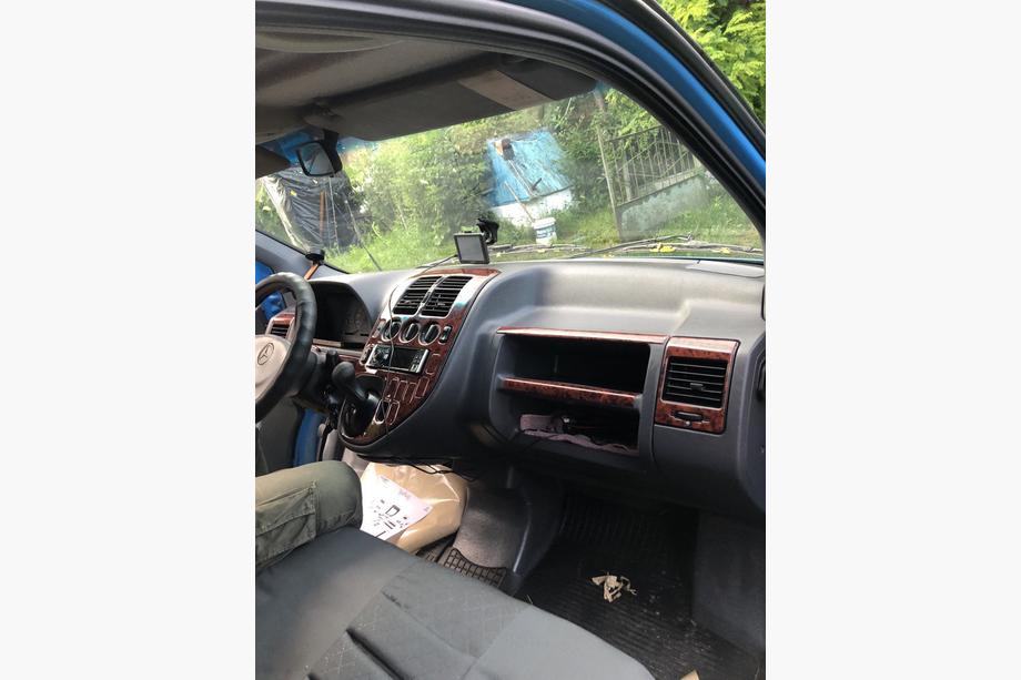 Mercedes Vito W638 1996–2003 Instrumentpanelskydd Meric (1996-1999) Foto 3