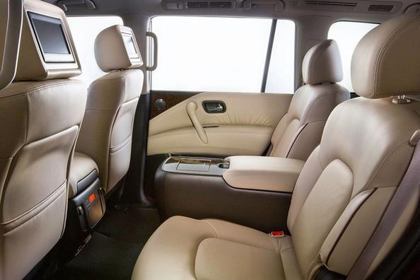 Test av andra generationens Nissan Armada Foto 4