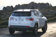 Andra generationen av crossovern Jeep Compass foto 8