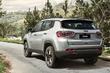 Andra generationen av crossovern Jeep Compass foto 3