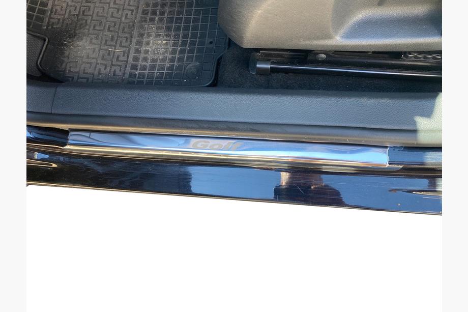 Volkswagen Golf 6 2008–2014 Instegsskydd Carmos V1 (rostfritt stål) Foto 3