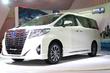 Lyxiga minivanen Toyota Alphard i tredje generationen foto 7