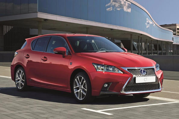 Hybridhalvkombin Lexus CT 200h