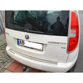 Bakre stötfångarskydd i rostfritt stål