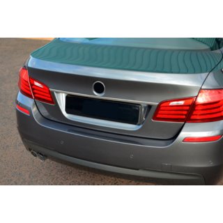 Rostfri list ovanför registreringsskylten SD BMW 5-serien F10/F11 2010–2016 foto 4