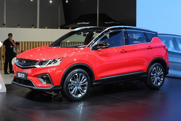 Crossover Geely SX11: ny modell i den kinesiska tillverkarens serie