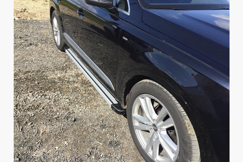 Audi Q7 2015–2026 Sidosteg Maya V4 (2 st, aluminium) Image