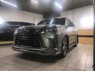 Lexus LX570/450d 2008–2022 Bodykit-sats (Modellista) foto 6