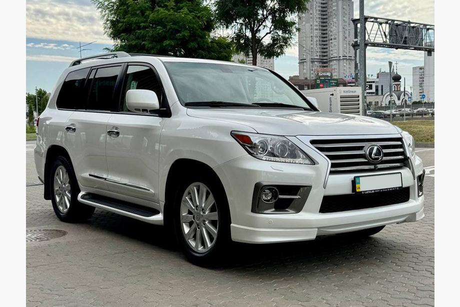 Lexus LX570/450d 2008–2022 Restyling-kit 2008-2012 till 2012-2016 F-Sport Foto 20