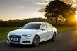Femte generationen av sedanen Audi A4 foto 1