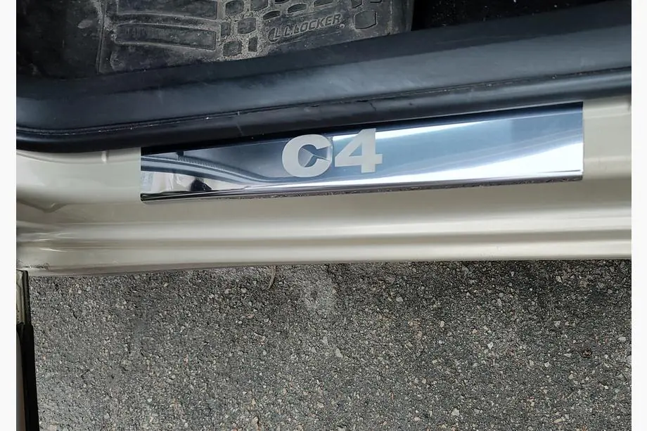 Citroen C-4 2004–2010 Carmos instegslister (rostfritt stål) Image