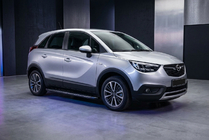 Opel Crossland X 2017–2024 Sidosteg Bosphorus Black (2 st, aluminium) foto 1