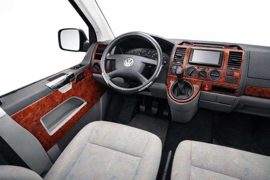 Volkswagen T5 Multivan 2003–2010 Dörrpanelskydd Aluminium Image