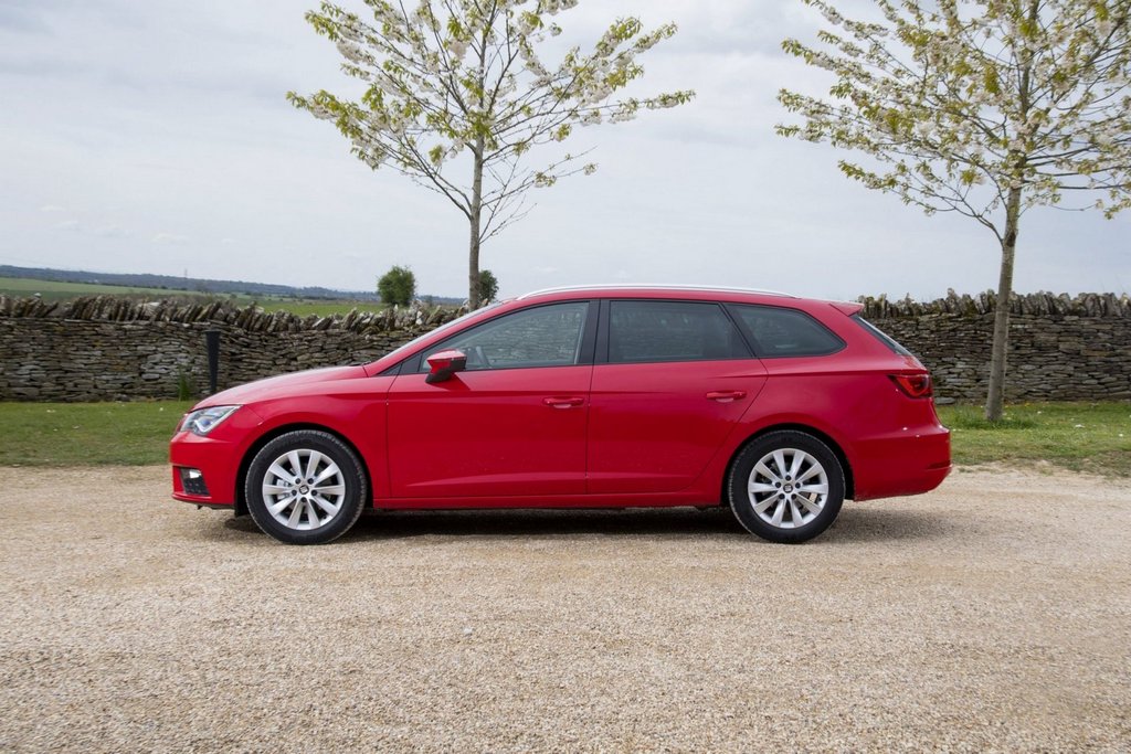 Tredje generationens SEAT Leon ST kombi