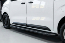 Citroen Jumpy/Dispatch 2017– Sidosteg Bosphorus Black (2 st, aluminium) foto 1
